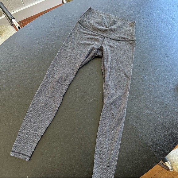 Lululemon Align 28” - Picture 1 of 3